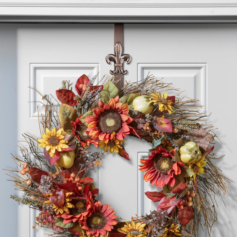 Haute Decor Adjustable Length Wreath Hanger with Removable Icon (Oil-Rubbed