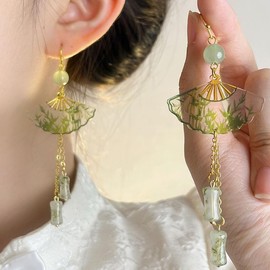 QIAOLEHUI Green Fan Tassel Earrings Acrylic Bamboo Cute Retro Ethnic Pretty Fan Sector Drop Dangle Earrings (Green)