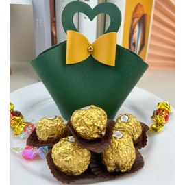 10 pack Mini PU Leather Gift Boxes with Handle, Reusable Leather Small Green Party Favor Box, Exquisite Mini Handbag Gift Bags for Wedding Bridal Shower Baptism Baby Shower Birthday Party Decoration Supplies (Green)