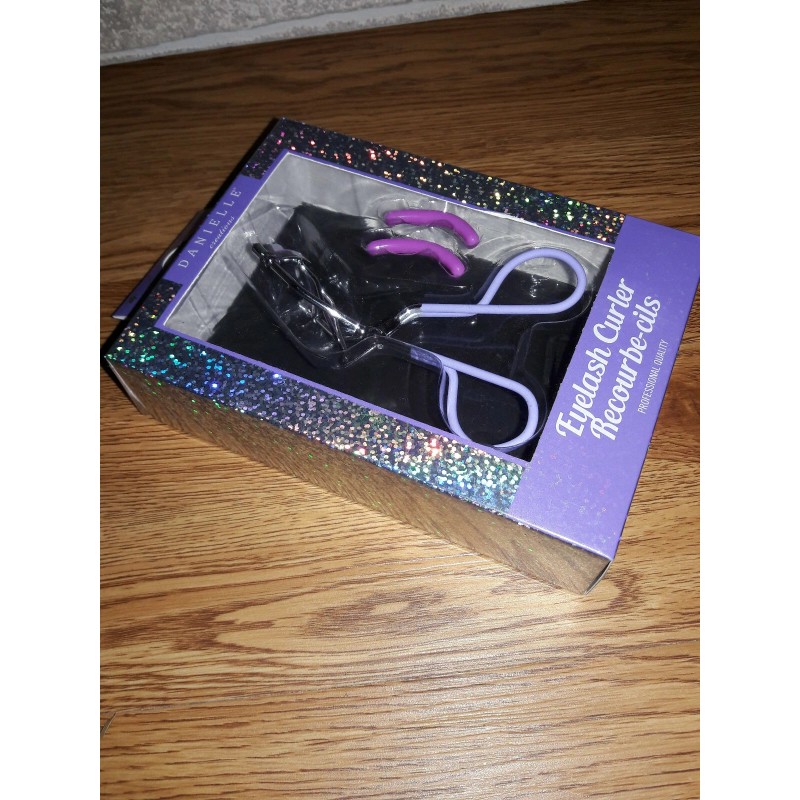 Danielle Creations Eyelash Curler Proffesional Quality