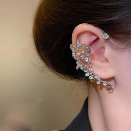 Iaceble Boho Crystal Butterfly Ear Cuff Earrings Hollow Butterfly Cuff Wrap Earrings Silver Butterfly No Piercing Earrings Rhinestone Butterfly Ear Climber Earrings Jewelry for Women(Right)