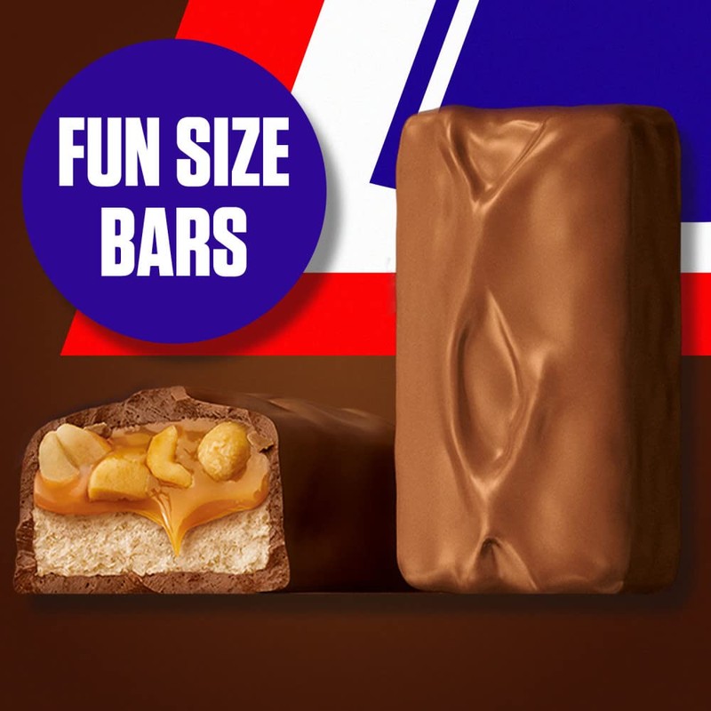 SNICKERS Fun Size Chocolate Candy Bars, 18.71 oz Jumbo Bulk