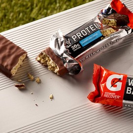 Gatorade Whey Protein Recover Bars, Cookies & Crème, 2.8 ounce bars (12 Count)