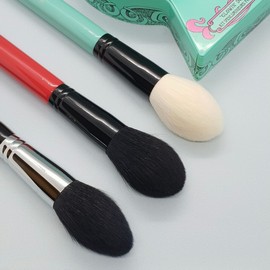 Tapered Powder Brush - Mint / 테이퍼드 파우더 브러쉬 - 민트