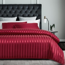TCXZTYJH Satin Stripe Red Single Bed Duvet Cover Set Silk Bedding Set Ultra Soft Microfibre Plain Luxury Sexy Bed Quilt Duvet Cover Sets with Zipper Closure and 1 Pillowcase 50x75 cm