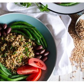 Bob's Red Mill Organic Farro Grain, 24 Ounce (Pack of 4)