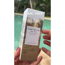 Madagascar Centella Skin1004 210ml Tónico Hidratación Fresca  Centella Toning Toner, Hydrating  Refreshing 210ml                                      