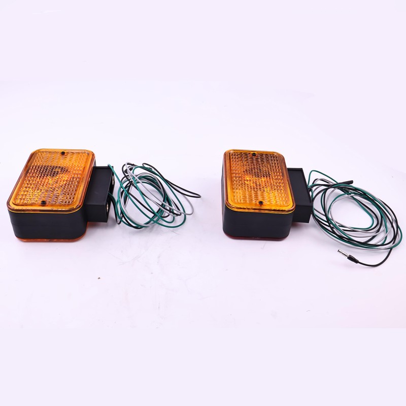 SUKATC Left and Right Taillight Assembly LVA14365 LVA14366 AM120359 AM120360