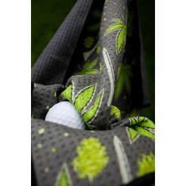 Mulligan Marihuana Leaf Magnetic Golf Towel | Microfiber Waffle Pattern Towel, Durable and Quick Drying, Perfect Golf Gift for Men and Women