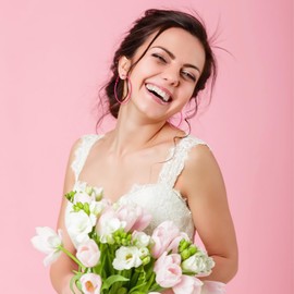 7 Pairs Hoop Earrings, Earrings in Multiple Colors, Vintage 80s-90s Style Pink Earrings for Women, Perfect for Parties & Music Festivals