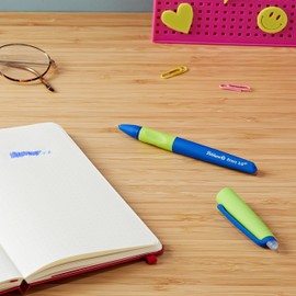 Pelikan Erase 2.0 Erasable Ergonomic Rollerball Pen - Blue Ink - for Right and Left-Handed Users - Non-deformable M Tip - Refill Included - Refillable