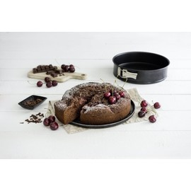 Zenker Springform mit Flachboden Perfect Black Ø 26 cm – Hochwertige Backform aus Stahlblech, Antihaftbeschichtet, Hitzebeständig bis +230 °C, Made in Germany