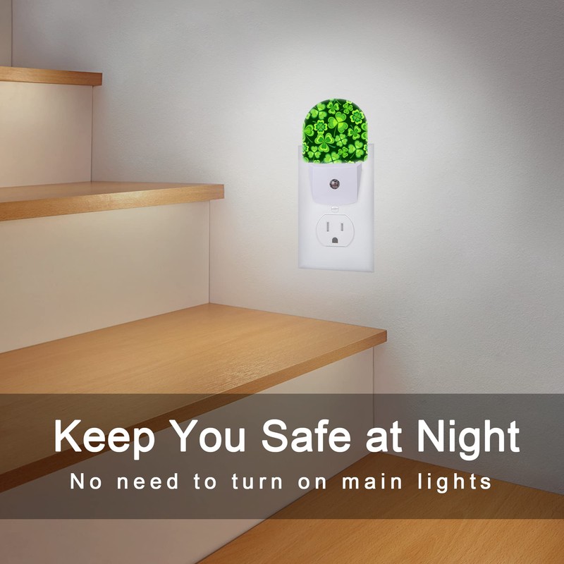 AOWULA Clover Leaf Night Light,Lucky Green St. Patrick's Day Night