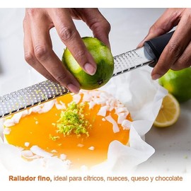 U Chef Rallador de Chocolate, Rallador Profesional, Rallador de Acero Inoxidable, Herramienta de Cocina para Rallar Frutas Cítricas y Finamente Queso, Ajo, Jengibre, Coco, Nuez Moscada, Wasabi.