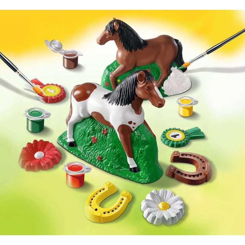 Ravensburger 28522 – Horse – Mould and Paint Plaster Figures.