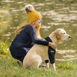 TIPOOP Dog Elbow Brace M – Elbow Support for Dogs with Dysplasia, Arthritis, Calluses – Medium Size Recovery Pad – Adjustable, Soft Fit for Beagles, Cocker Spaniels, Bulldogs