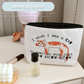 BornSiiren Cat Makeup Bag,Cosmetic Bag for Women, Large Capacity Toiletry Bag,Zipper Pouch, Travel Accessories Storage with Lining