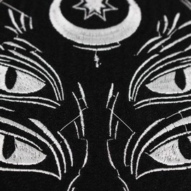 Simple Fashion Black Cat Embroidery Patches Iron-On Sticker DIY for Punk Jacket Back Badge Scrapbooking Decorative Sewing 1 Piece