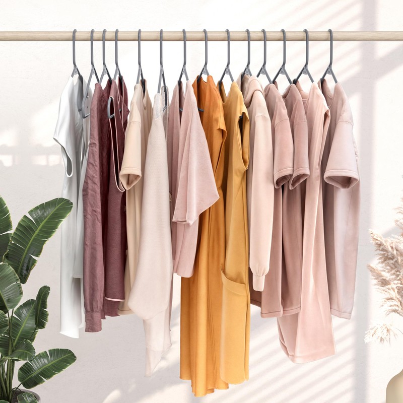 Plastic Hangers 50 Pack Grey - Clothes Hangers - Makes