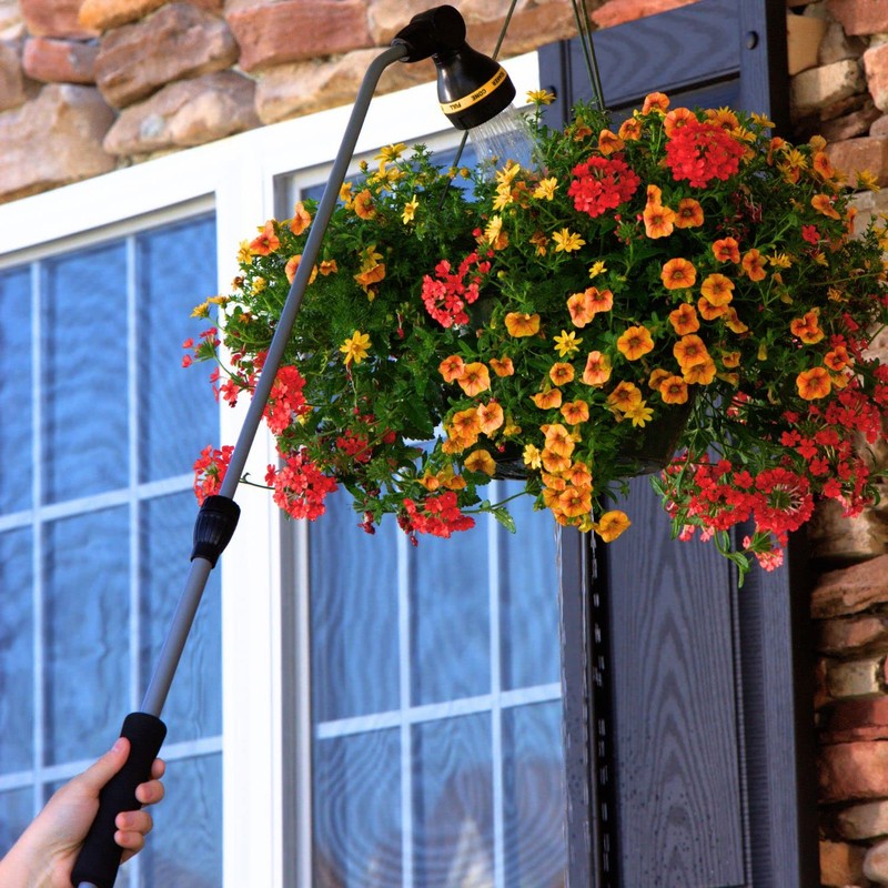 Melnor 65145AMZ RelaxGrip 8-Pattern Pivoting-Head QuickConnects Extension Wand, Black/Yellow