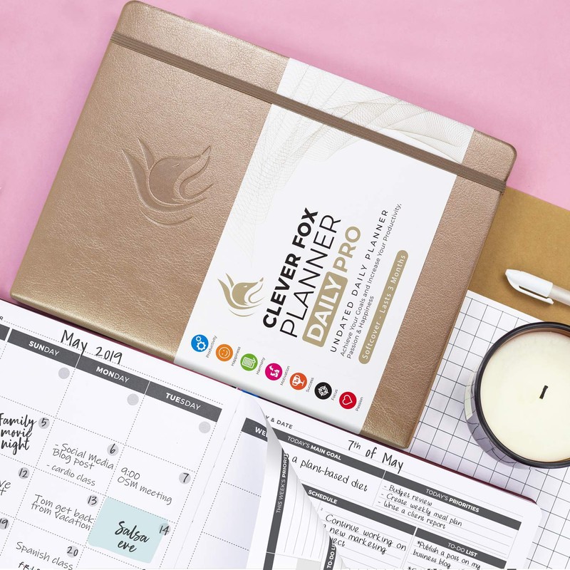 Clever Fox Planner Daily PRO - 8.5 x 11" A4