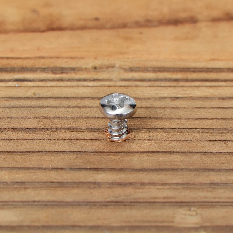 100 Pieces #6 x 1/2" Round Head Wood Screws Stainless