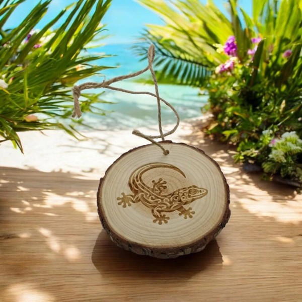 Unbranded Gecko handmade engraved on natural pine wood slice Christmas