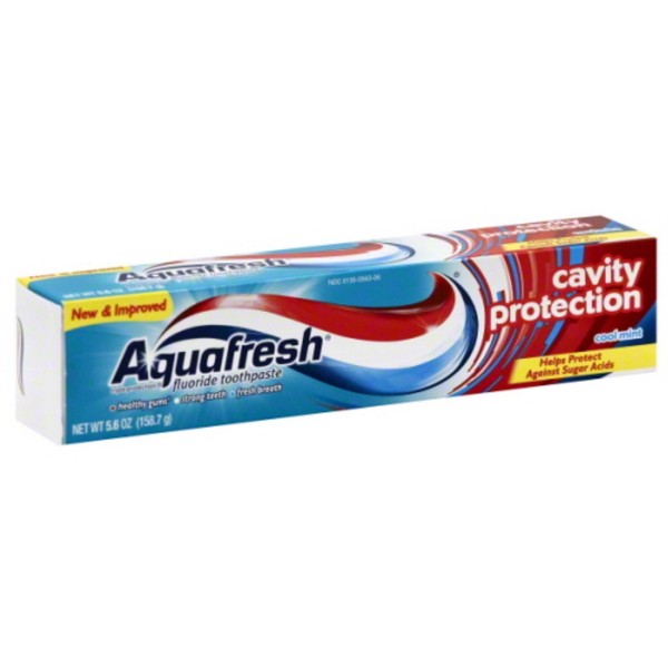 Aquafresh Cavity Protection Fluoride Toothpaste, Cool Mint 5.6 oz (Pack of 3)
