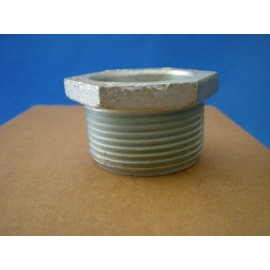 Topaz  1 1/4" Conduit Nipple Insulated Throat Malleable Iron Box of 25