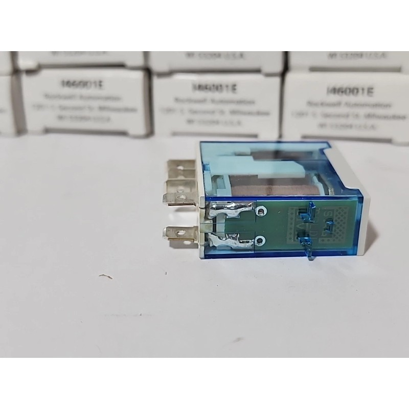 Allen-Bradley Allen Bradley 700-HK36Z24 Ser. B Relay 24V DC