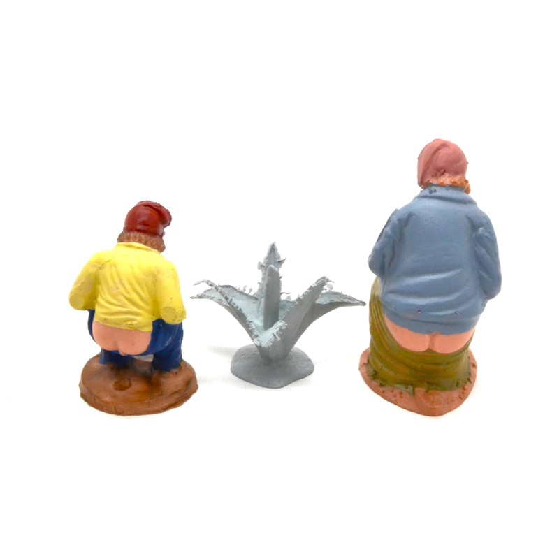 2 x pardre and son. 6 cm hidden nativity scene.