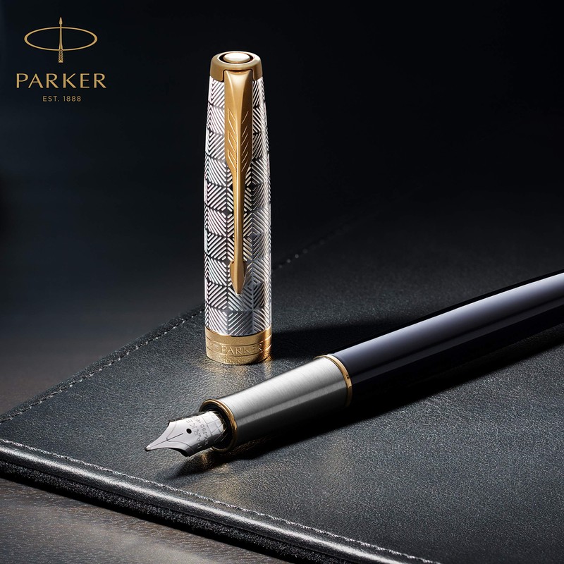 Parker Sonnet Fountain Pen | Stainless Steel with Palladium Trim
