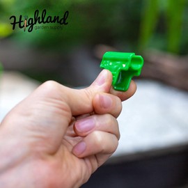 Greenhouse Clips Plant Cover Clamps for Greenhouse Net Cover Clips for Pipes & Hoop Snap Clamps for PVC Net Tunnel Green House Hoops Garden Row Film Cover Freeze Protection 1.5 inch 28 Pack
