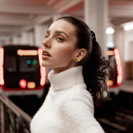 Madison Tyler 9Pcs Valentine's Day Earrings | Fun Rhinestone ove Heart Pearl Stud Earrings for Women | Valentine's Day Wedding Birthday Jewelry Gift, Zinc, Rhinestone