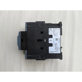 Siemens 3RT2035-1AK60 3 pole contactor - 40 AMP - 120 volt - 1 N.O./1 N.C. aux