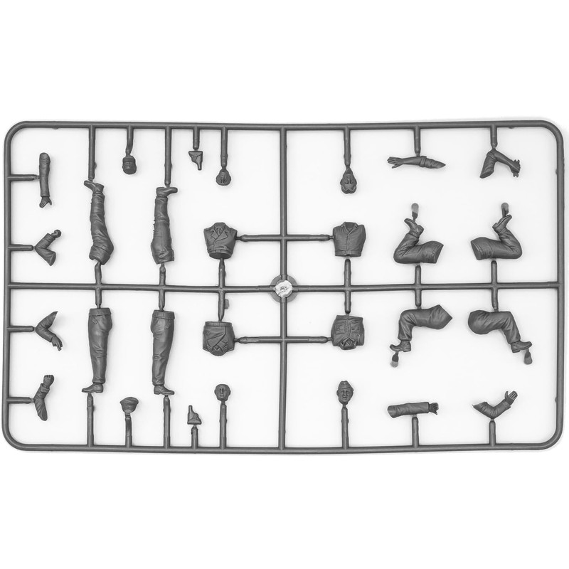 ICM Models German Tank Crew 1943-1945 Building Kit (ICM35211)