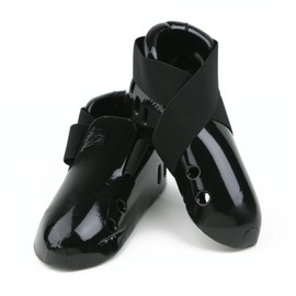 Ace Martial Arts Supply Taekwondo, Karate, Martial Arts Foam Kick (Black, M (7-8))