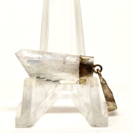 HQRP 27mm 15.5 Carat Green Kunzite/Hiddenite Necklace Pendant Silver Plated Natural Crystal Gemstone Spodumene Mineral Specimen from Afghanistan + Marvelous Gift Box