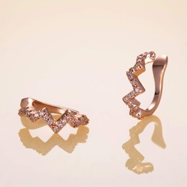 namana Zig Zag Rose Gold Ear Cuff Earrings for Women, Rose Gold Plated Ear Cuffs with Cubic Zirconia Stones, Pair of Ear Cuff Earrings No Piercing, Edgy Ear Cuffs for Women for Non Pierced Ears