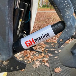 GHmarine 1H03 One Transom Rubber Support for Boat Outboards and Stern Drives with 3 Rams Trim and Tilt Plastic Saver Protect Bar