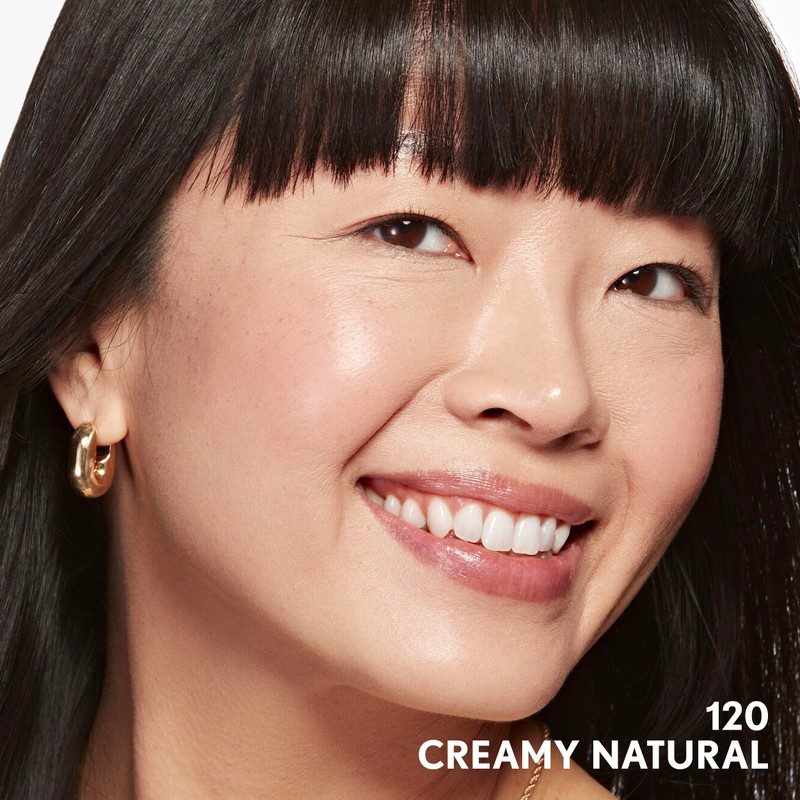 COVERGIRL Clean Invisible Foundation Makeup, Dewy & Glowy Finish, Buildable