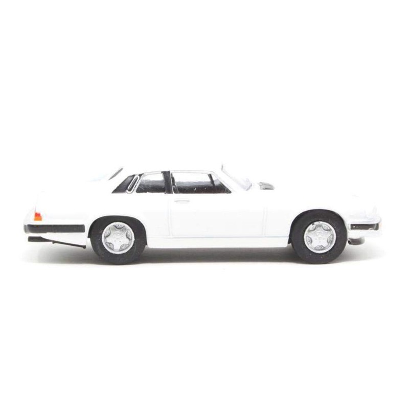 Oxford Diecast Jaguar XJS - White (The Saint)
