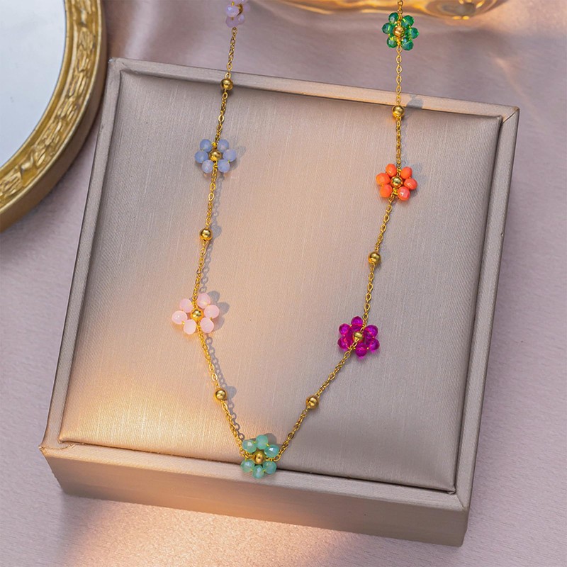 Daisy Flower Choker Necklace for Women Cute Colorful Floral Necklace