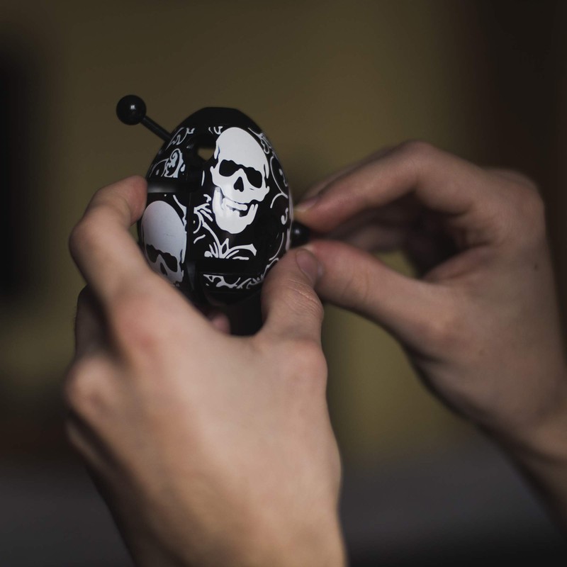 Smart Egg Skull: 3D Labyrinth Puzzle and Educational Toy for