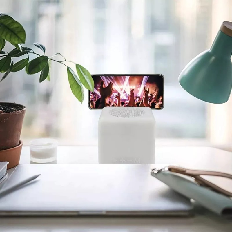 Maíz Bocina Radio Fm Recargable Usb Bluetooth Luces Led Pack