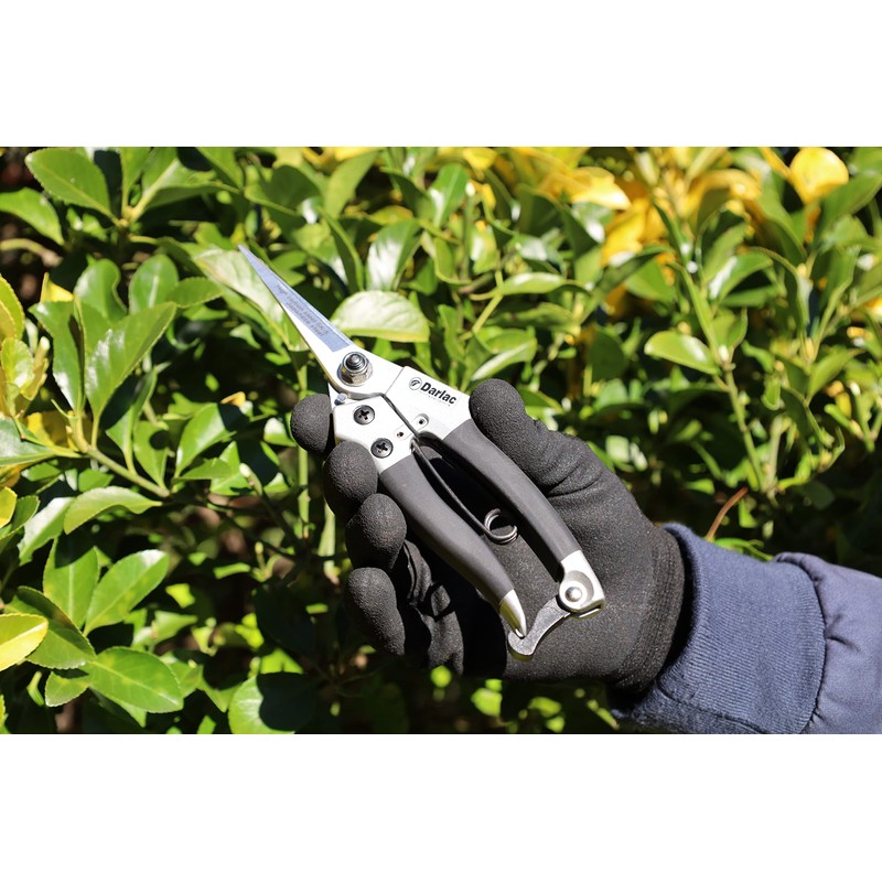 Darlac Compact Snips – Award Winning Garden Snips – Ideal