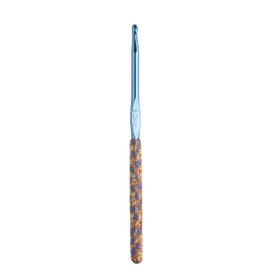 The Quilted Bear Crochet Hooks - Premium Soft Grip Floral Crochet Hook with Ergonomic Polymer Clay Handle (5mm Hook)