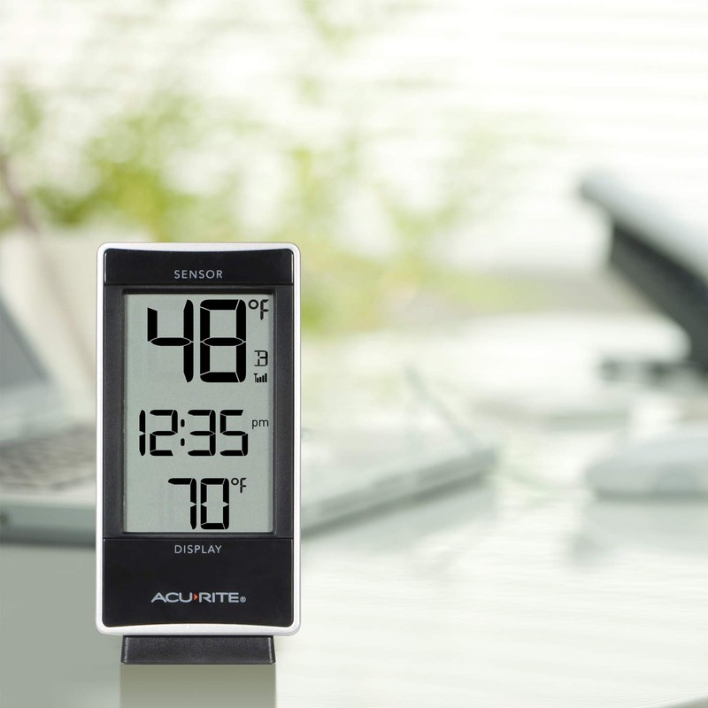 AcuRite 02059M Digital Thermometer with Indoor and Outdoor Temperature,White