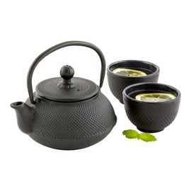Restaurantware Tetsubin 20 Ounce Cast Iron Teapot 1 Hobnail Iron Teapot - With Strainer Retains Heat Black Cast Iron Japanese Tea Kettle Curved Handle