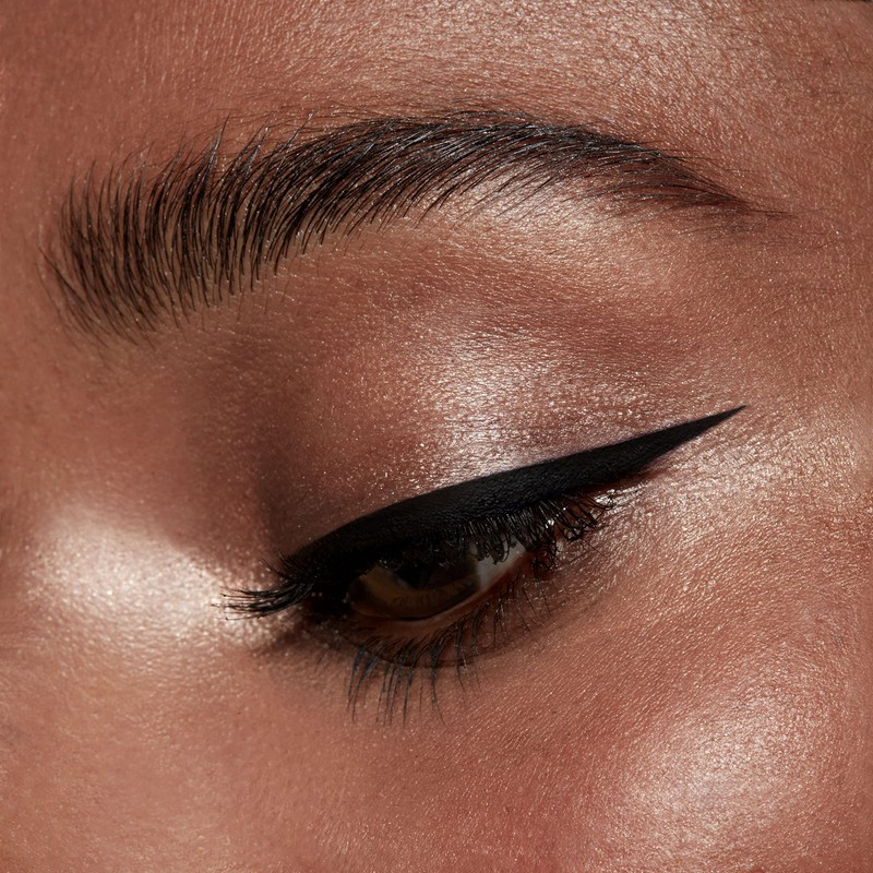 Stila All Day Waterproof Liquid Eye Liner, Easy To Use